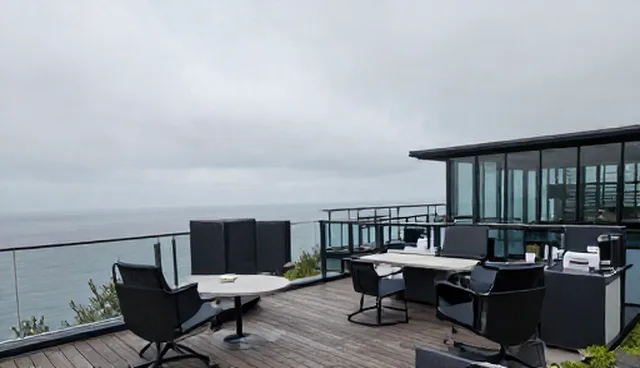 酒店预订系统选型与维护建议:性能与适用条件分析